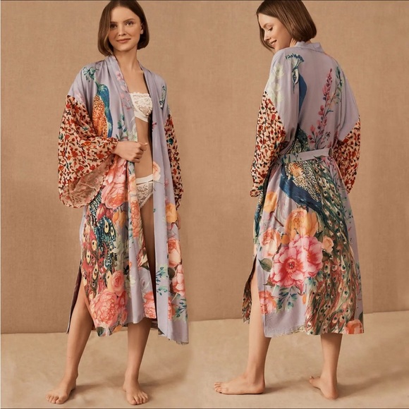 Peacock kimono robe - Picture 2 of 11